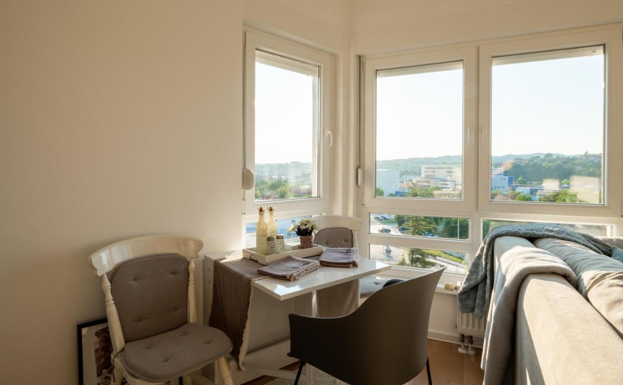 Vesta Apartment Tuzla - Across Bcc Shopping Mall Екстер'єр фото